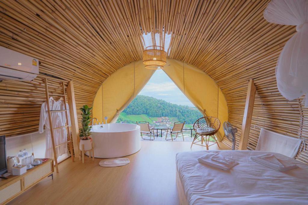 The Doi Moncham Hotel Chiang Mai Buitenkant foto