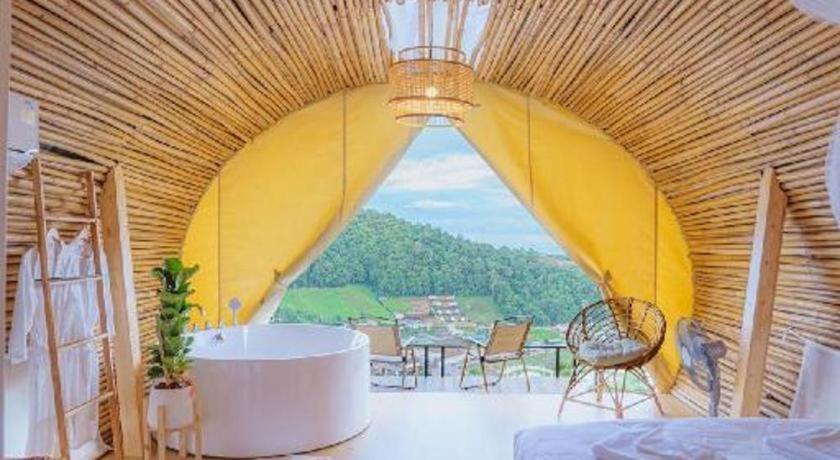 The Doi Moncham Hotel Chiang Mai Buitenkant foto
